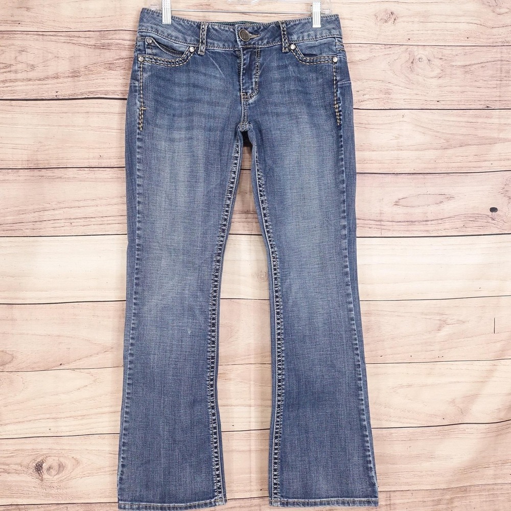 Wrangler Bootcut Jeans Womens 7/8 x 32 Blue Med Wash Rhinestone Embroidered